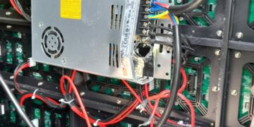 Aparece con un disparo la pantalla informativa de Padre Ignacio Ellacuría estrenada recientemente