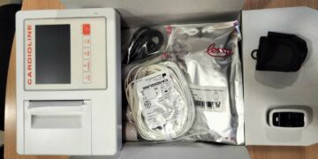 El Consistorio dota de un electrocardiograma y equipos de diagnóstico al consultorio médico