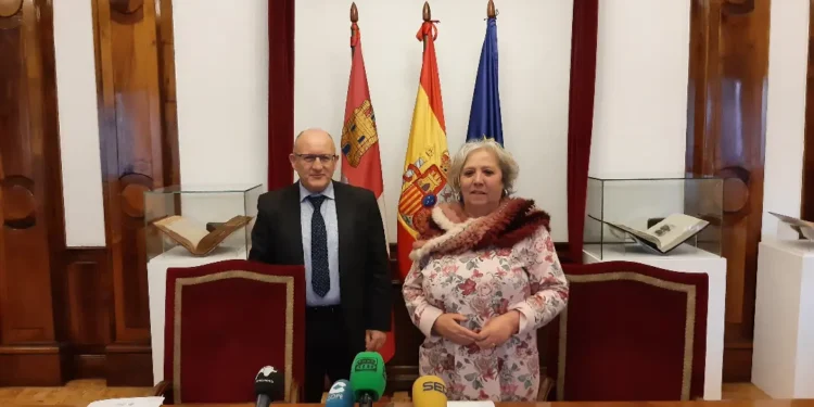 La pensión media en Salamanca se sitúa en 1.103 euros, 87,45 euros más que el mes anterior