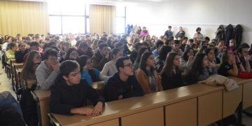 Más de 800 estudiantes participan en la jornada de presentación de los grados de la Universidad de Salamanca