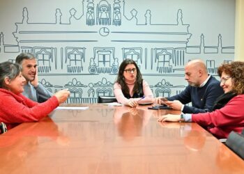 Renovación de varias zonas ajardinadas en el barrio Blanco para cumplir con las demandas de los vecinos