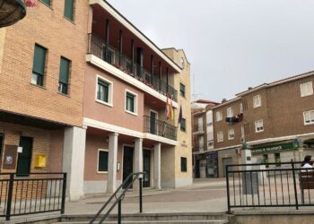 El Ayuntamiento mantiene la rebaja del 30% en las tarifas de las tasas de agua, alcantarillado y basura y hasta el 90% en el IBI para familias numerosas