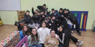 Los adolescentes de Castellanos estrenan las nuevas instalaciones del Centro Joven