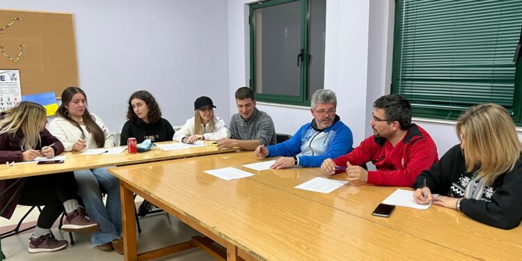 Gran participación de jóvenes y peñas para iniciar los preparativos de las fiestas de San Marcos