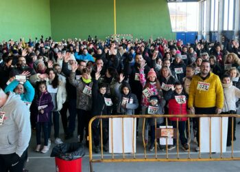 Cerca de 1.400 personas caminan unidas para apoyar al pequeño Alberto en su lucha por el trasplante de médula
