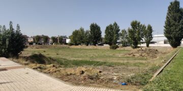 La Junta saca a licitación el proyecto para construir 27 viviendas protegidas para jóvenes frente a La Fontana