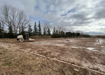 La creación de la gran zona deportiva y de juegos infantiles frente al Parque Científico empieza a tomar forma