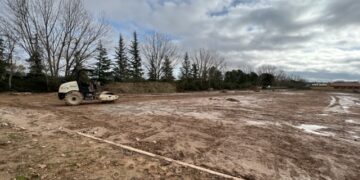 La creación de la gran zona deportiva y de juegos infantiles frente al Parque Científico empieza a tomar forma