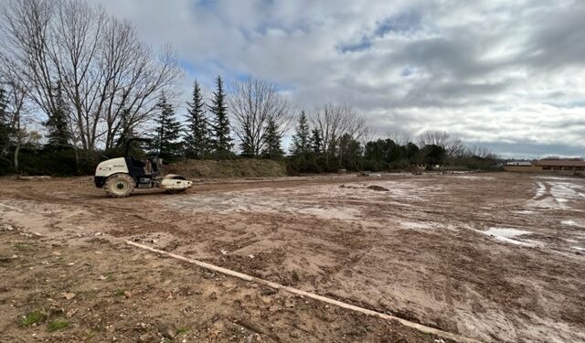 La creación de la gran zona deportiva y de juegos infantiles frente al Parque Científico empieza a tomar forma