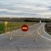 El camino de la Barrera, cortado al tráfico por las obras de instalación de alumbrado público