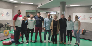 La USAL acoge una concentración con los cinco mejores halteras de Castilla y León