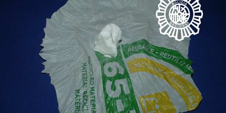 Detenido un hombre de 35 años con 27 gramos de metanfetamina