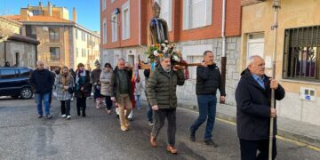 La bendición de 750 gargantillas preside los actos en honor a San Blas en Aldeaseca