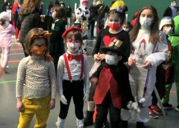 Taller de máscaras, hinchables, cine, discoteca móvil y sardinas asadas para celebrar el Carnaval en Aldeatejada