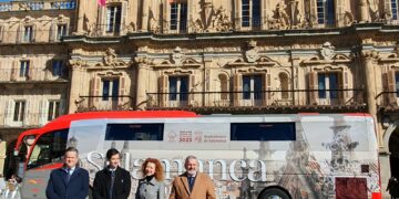La Semana Santa salmantina se promocionará en Madrid con los autobuses que hacen la ruta Madrid-Barajas