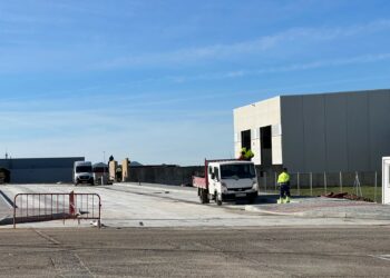 La ampliación de la calle Tercera del polígono Montalvo III concluirá en las próximas semanas