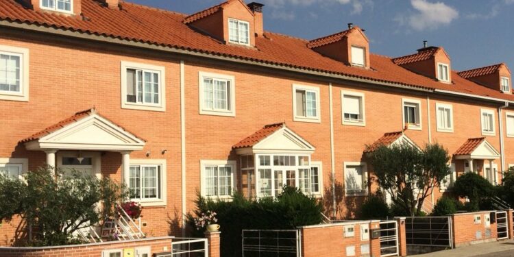 La Junta incrementará en 246 la promoción pública de vivienda en Salamanca con una inversión de 27 millones antes de final de legislatura