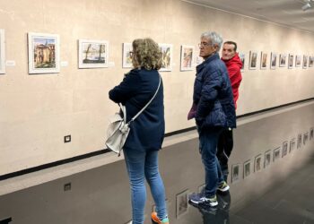 Las acuarelas de Jerónimo Calvo trasladan los rincones más emblemáticos de Salamanca a Villares