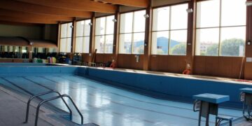 Villares realiza una encuesta para que los futuros usuarios muestren sus preferencias sobre las actividades a impartir en la piscina climatizada