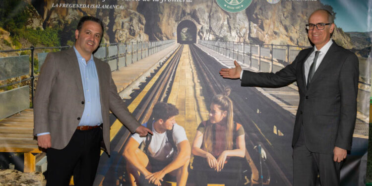 Salamanca busca conquistar el turismo de Barcelona con el Camino de Hierro