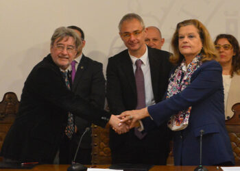 La USAL y la Universidad de Bolonia firman un convenio para colaborar en Derecho Comparado