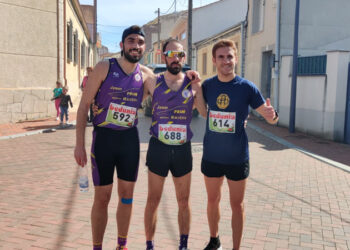 Miguel Gallego y Verónica Sánchez se imponen en el IX Cross Popular de la Parrillada