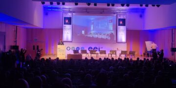 La Junta presenta una Estrategia de Emprendimiento  e Innovación dotada con 812,2 millones