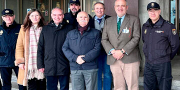 La comisión de seguimiento evalúa el desarrollo del Grado de Estudios Policiales que imparte la USAL