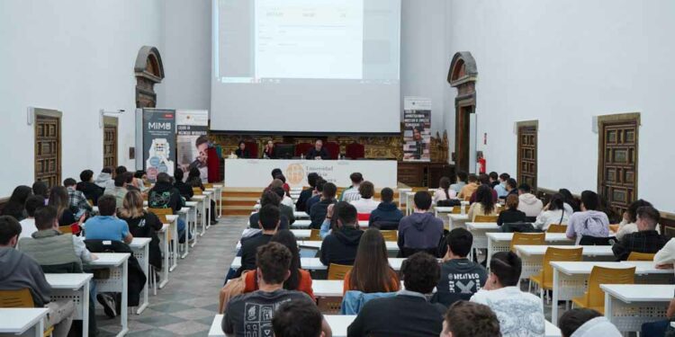 Las principales empresas tecnológicas se acercan a los ‘talentos’ de la Universidad Pontificia de Salamanca