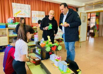 Los alumnos del CEIP Martín Gaite recaudan 522,60 euros que entregarán al banco de alimentos de Santa Marta