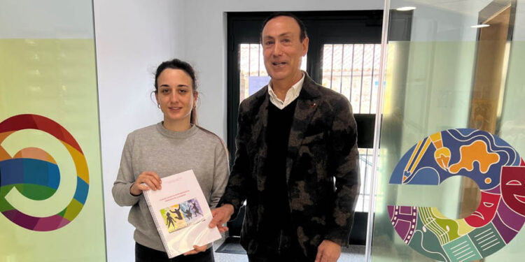 El I Plan de Juventud de Carbajosa garantiza la planificación e integración de las políticas municipales para los jóvenes hasta 2027