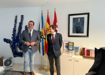 La Junta concede 500.000 euros para la creación de un centro de emprendimiento y situar a Santa Marta como referente en inteligencia artificial