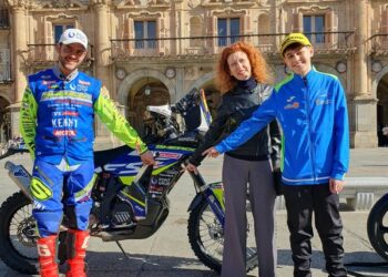 Los pilotos salmantinos Santolino y Verdugo promocionarán Salamanca en las competiciones