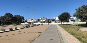 Las gestiones municipales logran completar la instalación de fibra óptica en Peñasolana y su llegada a Santa Bárbara y Oasis Golf