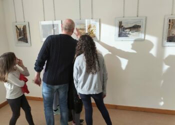 Jerónimo Calvo enseña en Cabrerizos la belleza de Salamanca a través de sus acuarelas