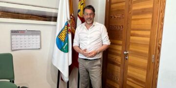 Ángel Peralvo: «Hemos puesto la semilla para cambiar a un modelo de municipio más sostenible y verde para afrontar un futuro en continuo crecimiento»