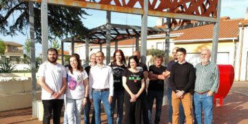 La socialista Aroa Izquierdo apuesta por «la transparencia y cercanía a la ciudadanía» para retomar el Gobierno de Doñinos