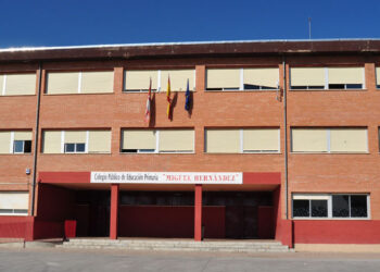 Las vacaciones de Semana Santa son aprovechadas para realizar las obras y las labores de mantenimiento en los colegios