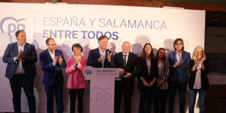 El Partido Popular muestra en Peñaranda su músculo y su apoyo a los candidatos de las cabeceras de comarca