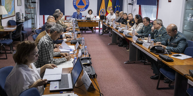 Las altas temperaturas adelantan el inicio de la campaña estatal contra incendios forestales