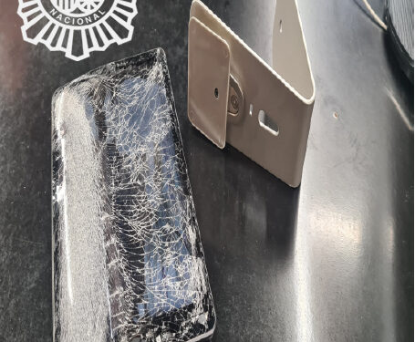 Detenido un varón por destrozar material de un gimnasio