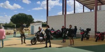 Carrascal de Barregas repite ruta motera, parrillada y actividades infantiles