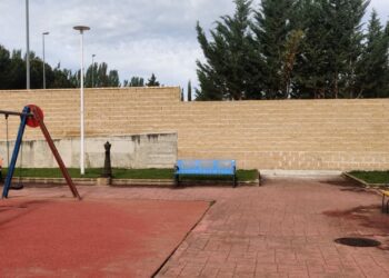 El Ayuntamiento aumenta la seguridad y mejora la imagen del Punto Limpio del municipio