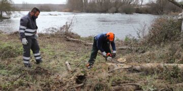 Campaña de concienciación ambiental con premio por un Lunes de Aguas sin residuos
