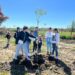 Los vecinos se vuelcan con el mercadillo solidario en apoyo a María, la pequeña ‘princesa futbolera guerrera’