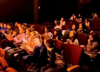 Circo familiar y un taller científico sobre la luz, novedades del programa de la Biblioteca Municipal de Villamayor para el último trimestre del curso