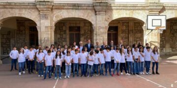 La cultura tradicional llega a 860 escolares salmantinos a través del floclore y la danza