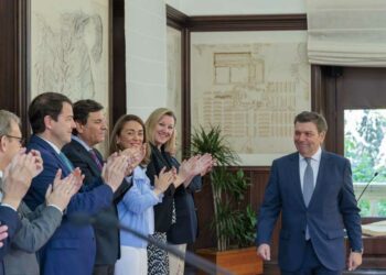 Luis Miguel González toma posesión como nuevo consejero de la Presidencia