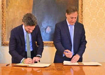 Renovación del convenio para facilitar la financiación a empresas y emprendedores