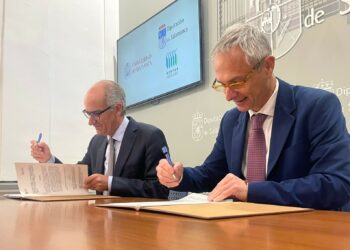 La USAL encomienda la gestión de la recaudación de sus tributos a Regtsa